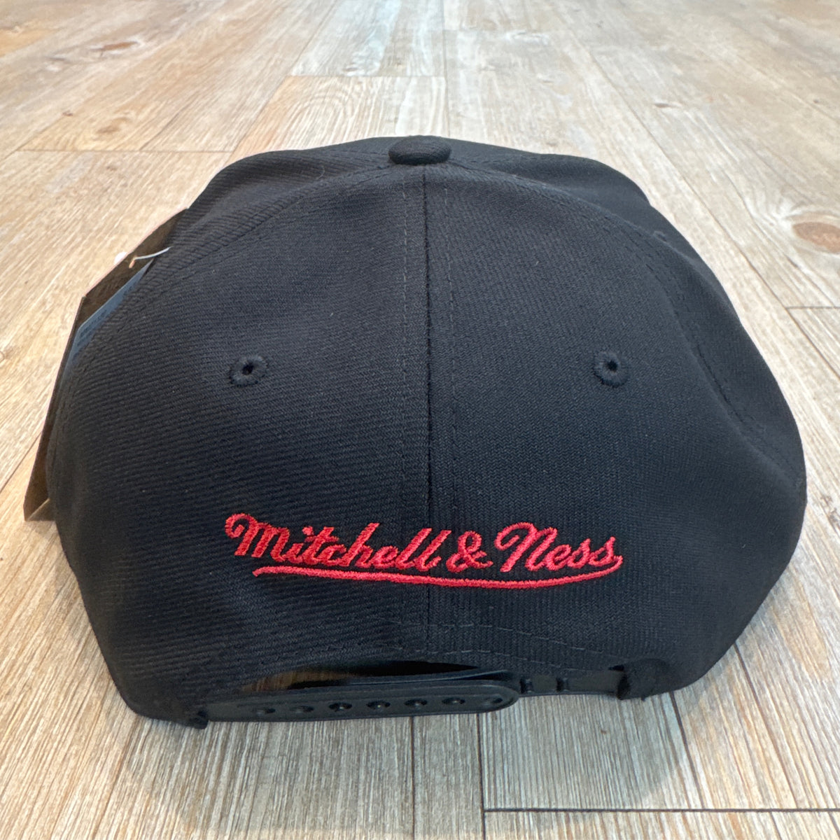 Mitchell & Ness NBA Front Face Philadelphia 76ers Snapback Hat