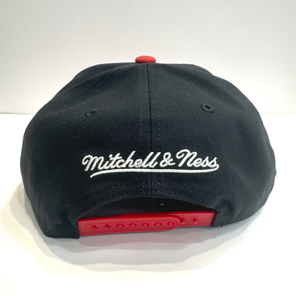 Mitchell & Ness NBA Cross Check Miami Heat Snapback Hat