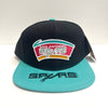 Mitchell & Ness NBA Logo Bill San Antonio Spurs Snapback Hat