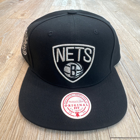 Mitchell & Ness NBA Watch Me Shine Brooklyn Nets Snapback Hat