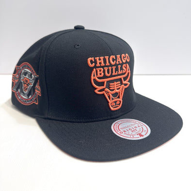 Mitchell & Ness NBA Core VI Chicago Bulls Snapback Hat